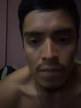 Snapshot of serranoandre chatting on 02.04.26 serranoandre online show from 02.04.26