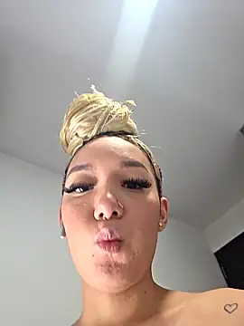 alaia princess online show from 04.01.26