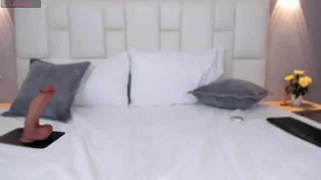 KataThonpson online show from 02.04.26