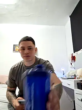 Zarc Jhonson online show from 01.27.25