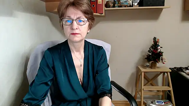 katemodel online show from 01.11.26