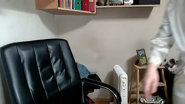 katemodel online show from 02.03.26