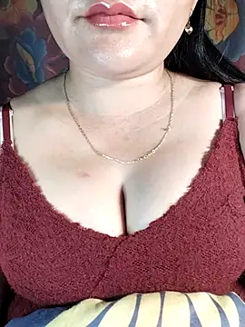 Reina Fcup01 online show from 02.22.26