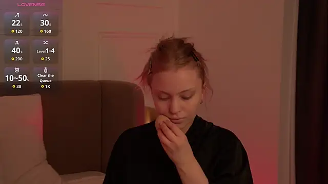 MollyHilton online show from 03.28.26