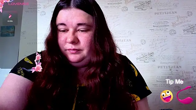 Snapshot of Elina-Bondi chatting on 07.15.26 Elina-Bondi online show from 07.15.26