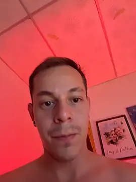 Snapshot of AxelMuller chatting on 02.17.26 AxelMuller online show from 02.17.26