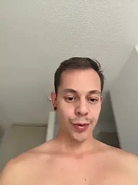 Snapshot of AxelMuller chatting on 02.24.26 AxelMuller online show from 02.24.26