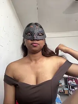 Snapshot of hot_mistress_ chatting on 02.24.26 hot mistress online show from 02.24.26