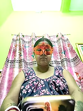 Snapshot of mahi893 chatting on 02.13.26 mahi893 online show from 02.13.26