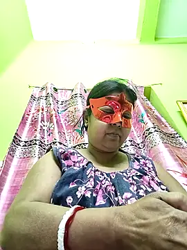 Snapshot of mahi893 chatting on 02.14.26 mahi893 online show from 02.14.26