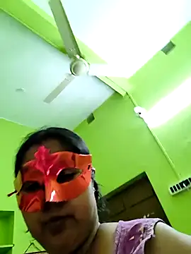 Snapshot of mahi893 chatting on 03.03.26 mahi893 online show from 03.03.26