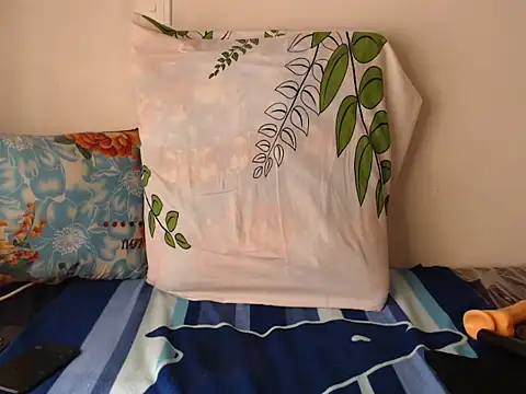 Snapshot of AmaraBlue03 chatting on 02.20.26 AmaraBlue03 online show from 02.20.26