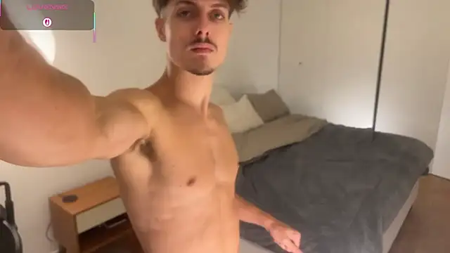 Snapshot of vitoraugustoxxx chatting on 02.03.26 vitoraugustoxxx online show from 02.03.26