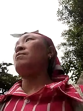 Neoone 1 online show from 04.21.26