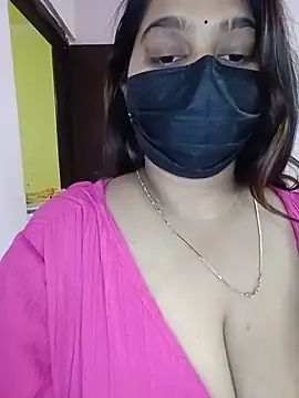 Snapshot of Aliya_Hott chatting on 06.17.26 Aliya Hott online show from 06.17.26