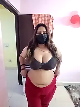 Snapshot of Aliya_Hott chatting on 06.30.26 Aliya Hott online show from 06.30.26