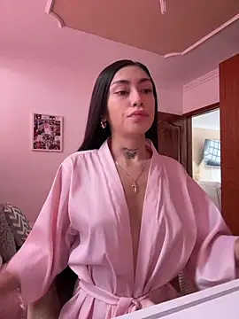 Bonny Eva online show from 04.16.26