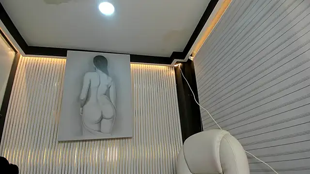 Snapshot of VenusColeman_ chatting on 02.21.26 VenusColeman online show from 02.21.26