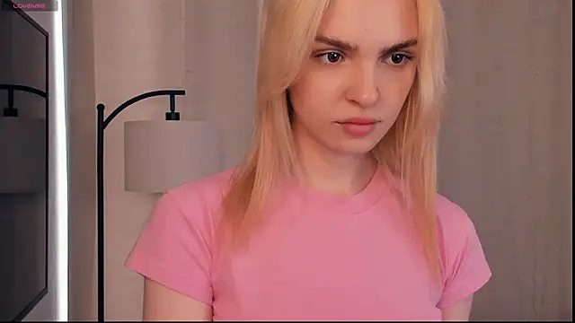 Snapshot of PatricePerlow chatting on 02.21.26 PatricePerlow online show from 02.21.26