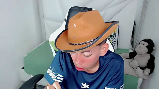 Liarr  online show from 02.04.26