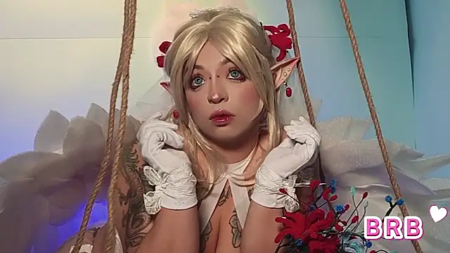 Snapshot of _Vermell_ chatting on 02.25.26 Vermell online show from 02.25.26