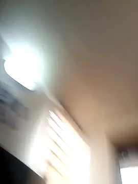 Snapshot of maynor_1998 chatting on 02.03.26 maynor 1998 online show from 02.03.26