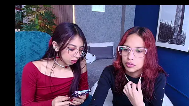 Snapshot of saphire_ chatting on 02.23.26 saphire online show from 02.23.26