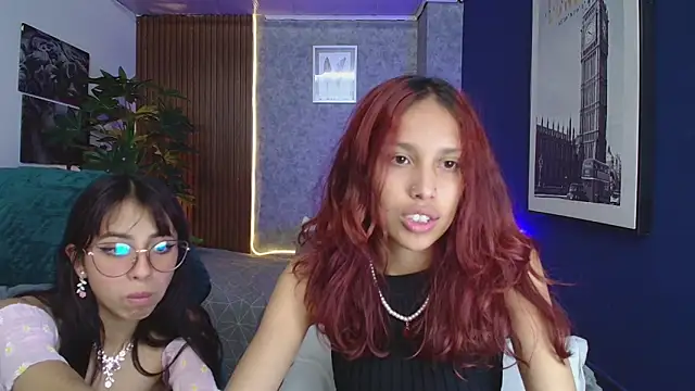 Snapshot of saphire_ chatting on 02.25.26 saphire online show from 02.25.26