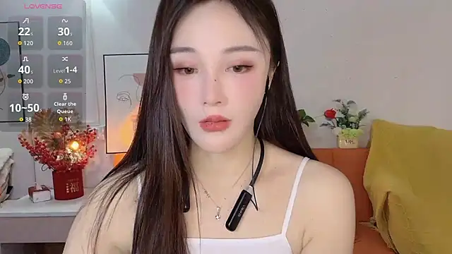 Lisa-295188 online show from 02.13.26