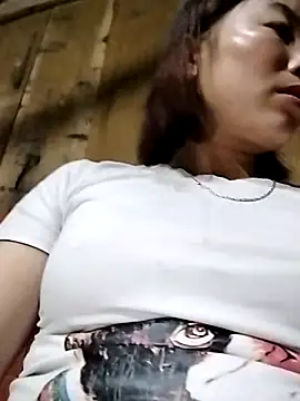 Snapshot of Ella-aa chatting on 02.06.26 Ella-aa online show from 02.06.26