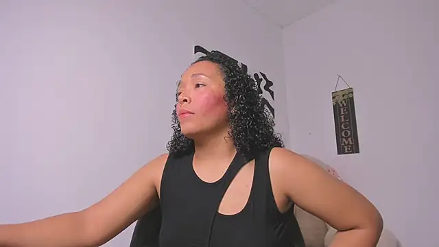 Nia13 online show from 04.17.26