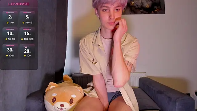 Snapshot of bunnyblush67 chatting on 04.22.26 bunnyblush67 online show from 04.22.26