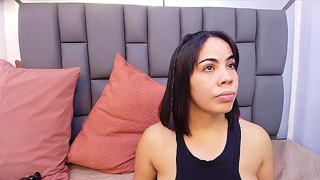 melany roberts  online show from 05.14.26