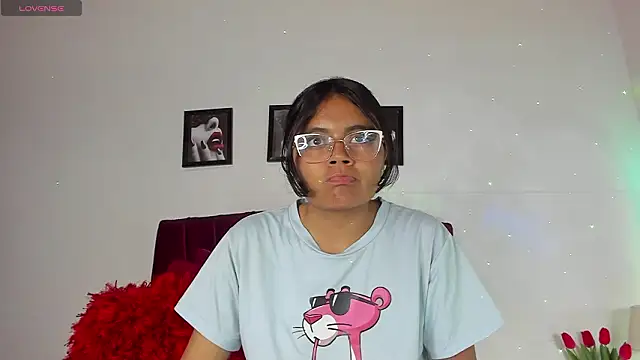 luna velveth online show from 02.11.26