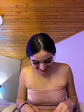 Snapshot of Valery_pink18 chatting on 02.15.26 Valery pink18 online show from 02.15.26