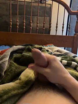 Snapshot of CollegeBull19 chatting on 02.17.26 CollegeBull19 online show from 02.17.26