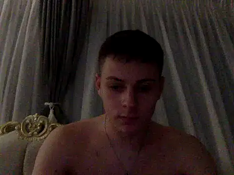 Carlos18loverboyfriend online show from 03.26.26