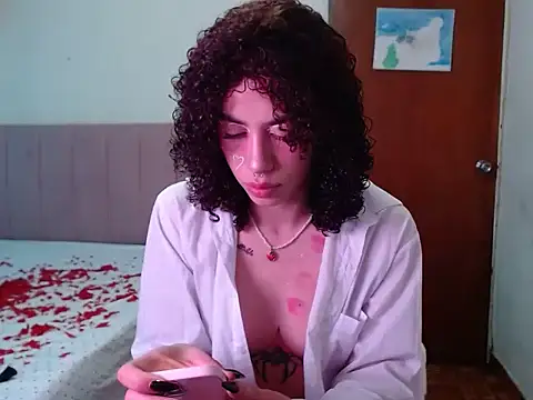 Snapshot of _Shanell chatting on 02.14.26 Shanell online show from 02.14.26