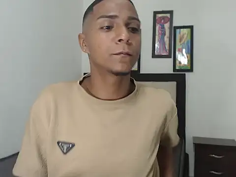 hotboyluxe online show from 02.14.26