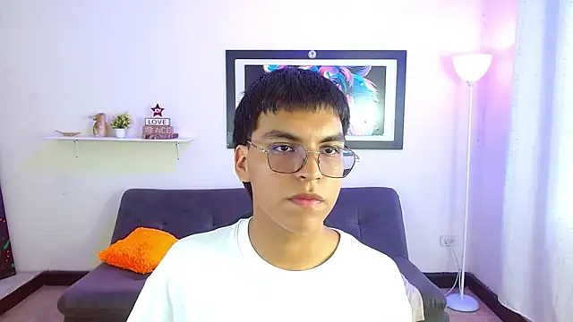 Maecum18 online show from 03.18.26