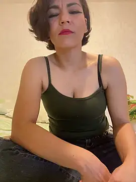 Snapshot of eva_luz chatting on 02.09.26 eva luz online show from 02.09.26