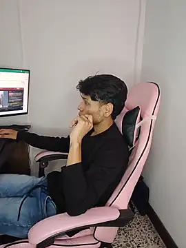 Alejandroo Montenegro online show from 06.02.26