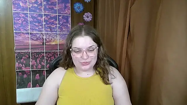 Snapshot of Teasing_Dora chatting on 07.22.26 Teasing Dora online show from 07.22.26