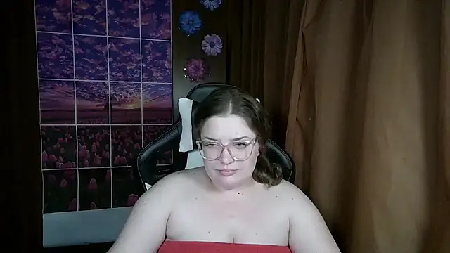 Snapshot of Teasing_Dora chatting on 07.24.26 Teasing Dora online show from 07.24.26