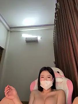 Snapshot of wang1472581 chatting on 02.13.26 wang1472581 online show from 02.13.26