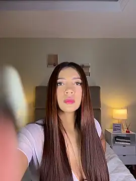 Snapshot of Pushaina__1 chatting on 06.06.26 Pushaina 1 online show from 06.06.26