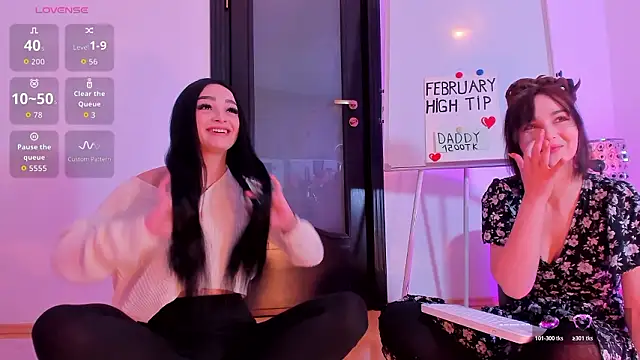 Snapshot of Peanaughty chatting on 02.18.26 Peanaughty online show from 02.18.26