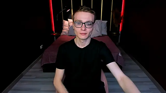 Snapshot of Emmit_Barker chatting on 02.20.26 Emmit Barker online show from 02.20.26