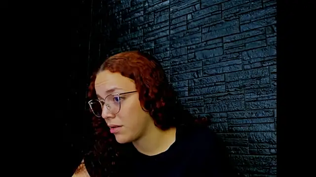 Miss Dior2 online show from 04.15.26