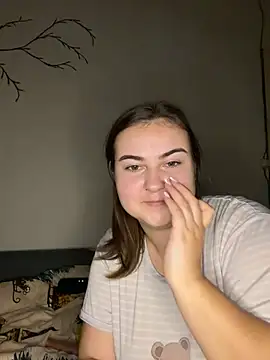 AlyaX X online show from 02.02.26